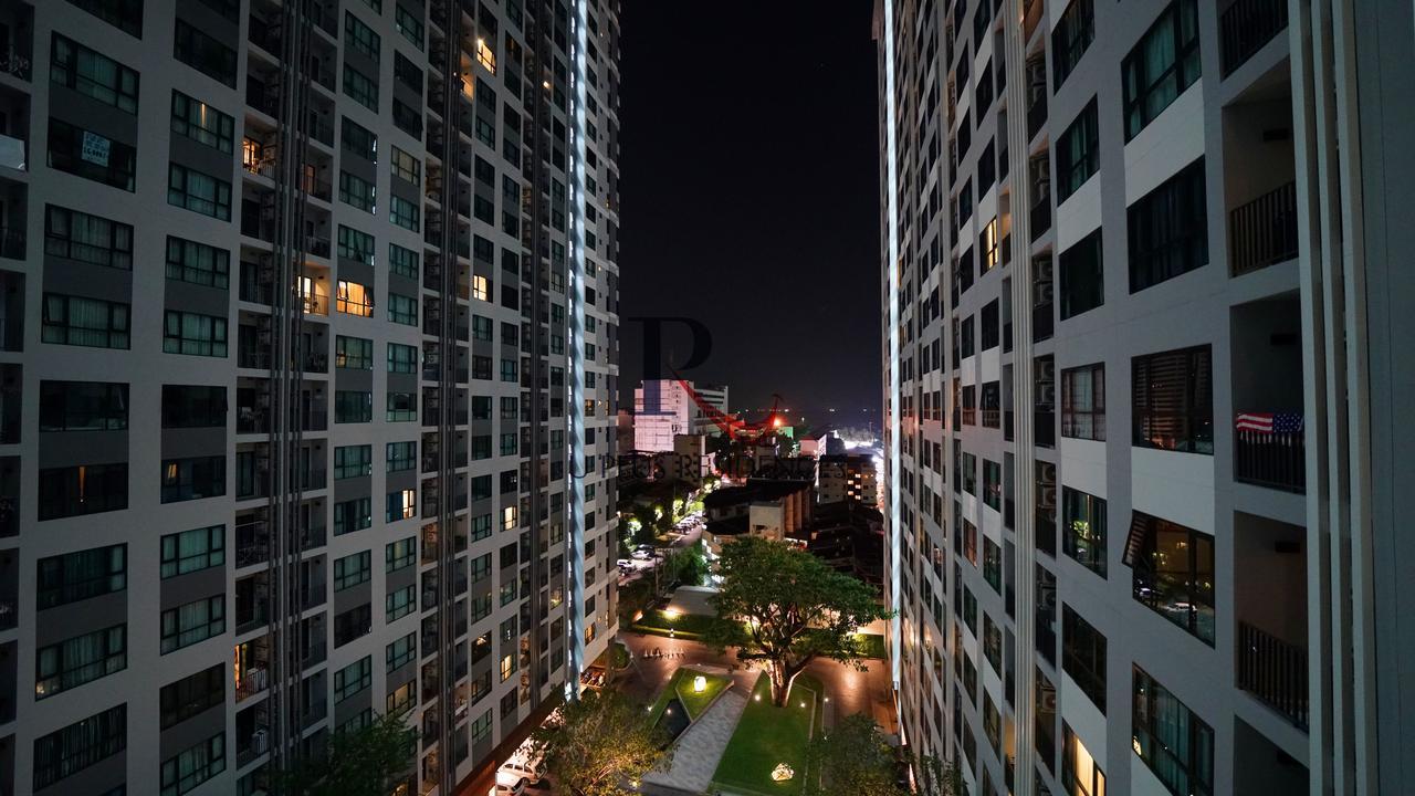 The Base Pattaya Apartment Exterior photo
